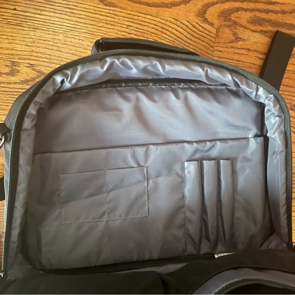 EUC Codi laptop bag